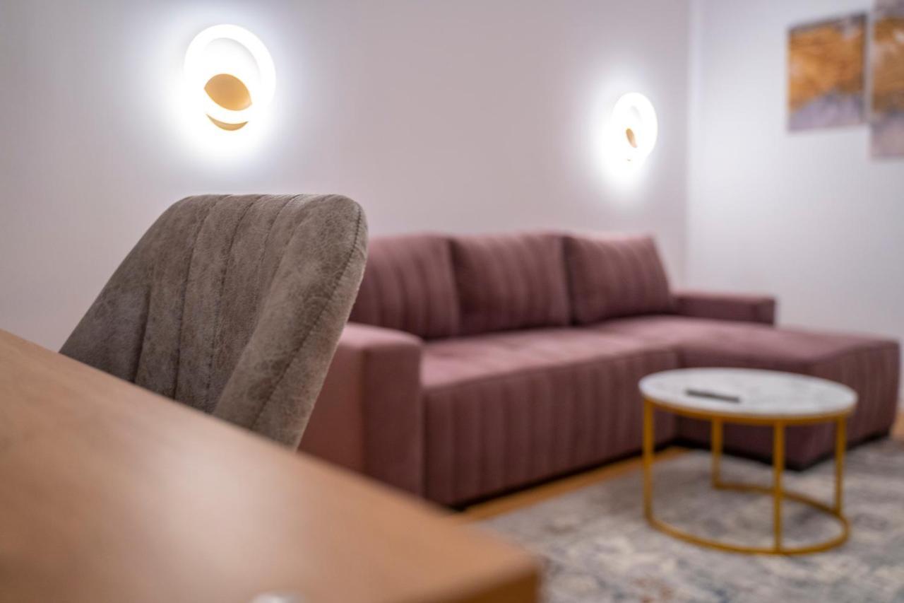 Coban Residence - A3 - Scandinavian Apartment Brassó Kültér fotó
